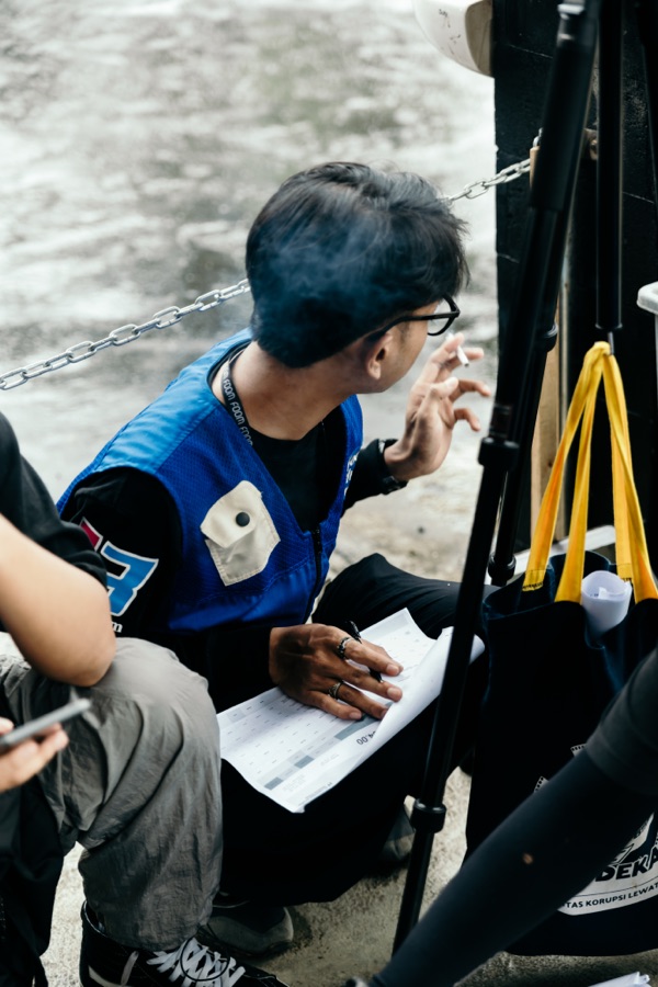 Tim Hasanah Studio di lapangan